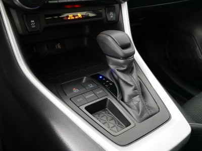 2024 Toyota RAV4 LE *CLEAN CARFAX!*