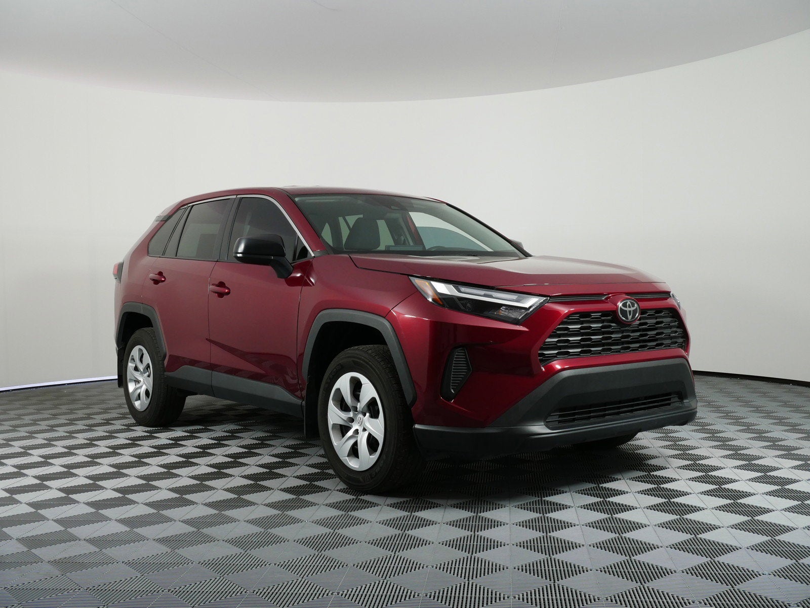 2024 Toyota RAV4 LE *CLEAN CARFAX!*