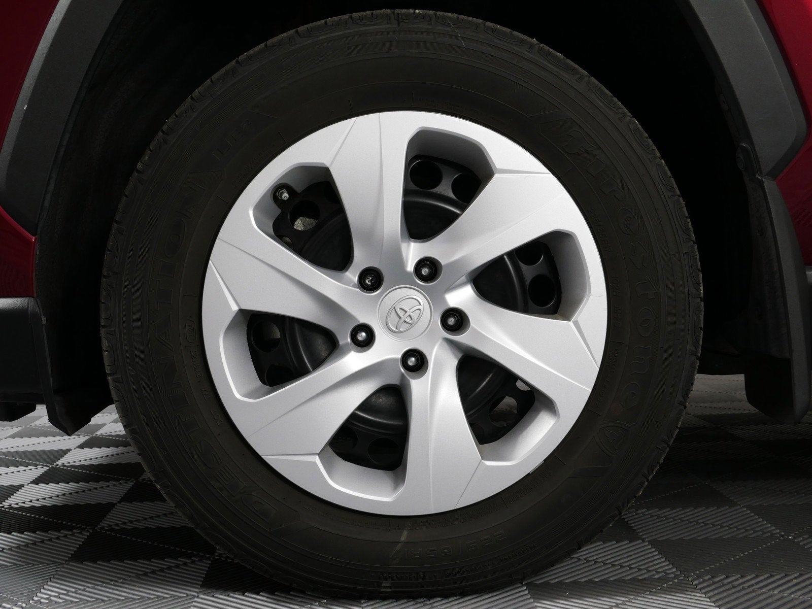 2024 Toyota RAV4 LE *CLEAN CARFAX!*