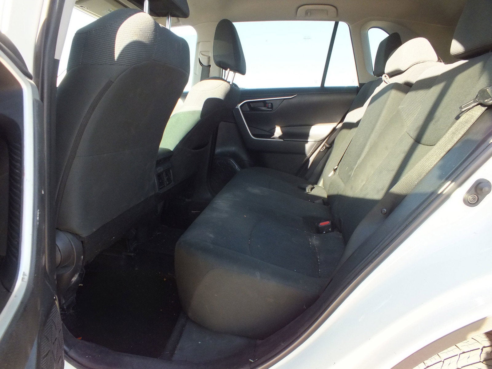 2023 Toyota RAV4 LE *CLEAN CARFAX*