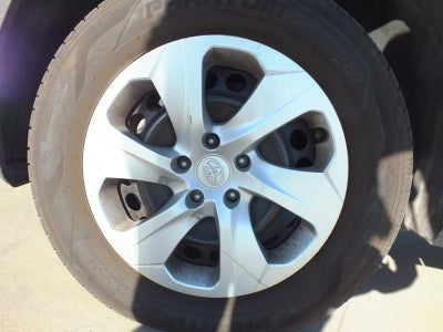 2023 Toyota RAV4 LE *CLEAN CARFAX*