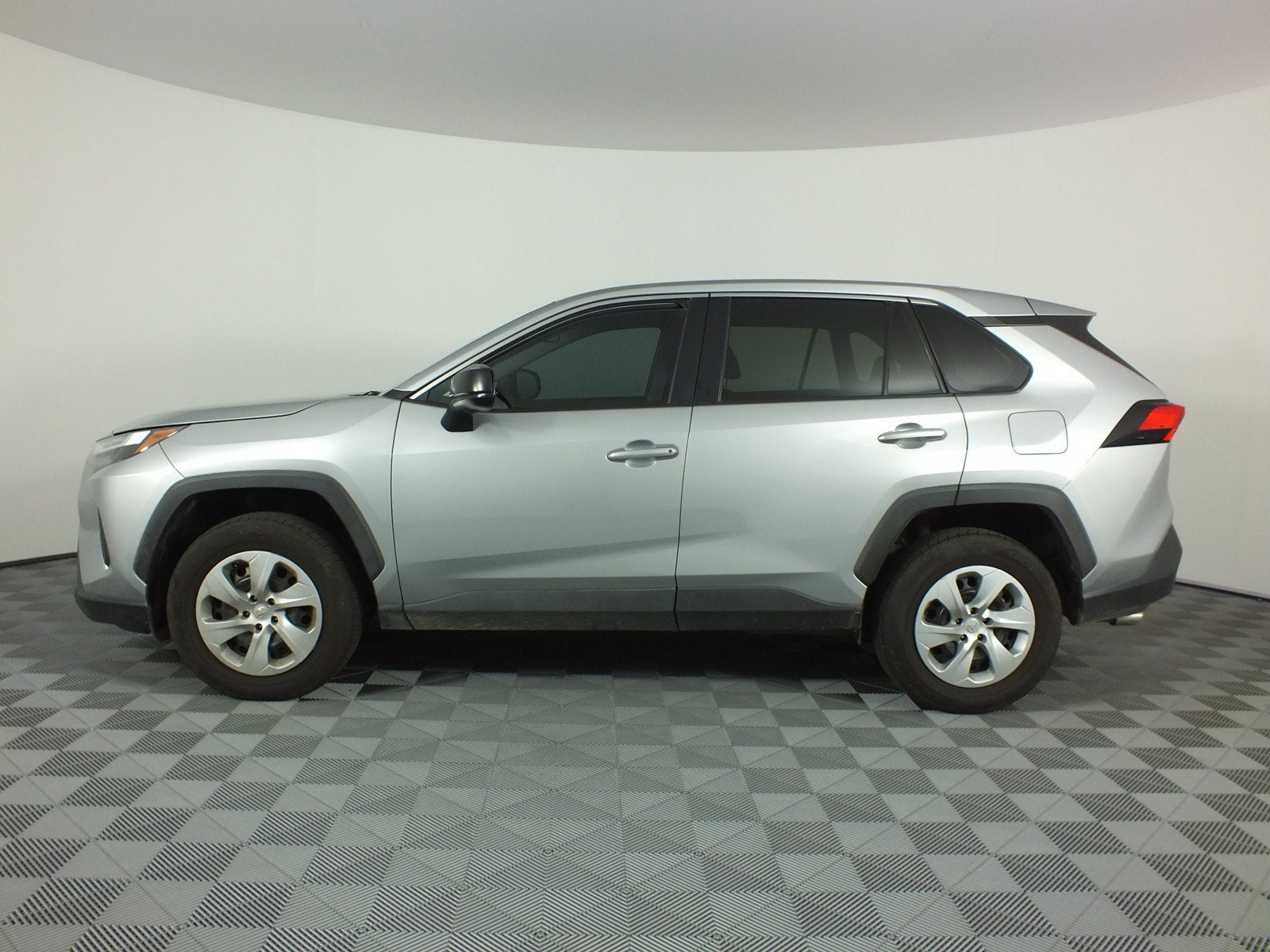 2023 Toyota RAV4 LE *1-OWNER*