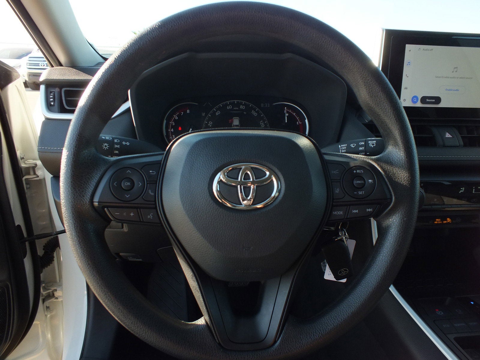 2025 Toyota RAV4 LE FWD *1 OWNER, CLEAN CARFAX!*