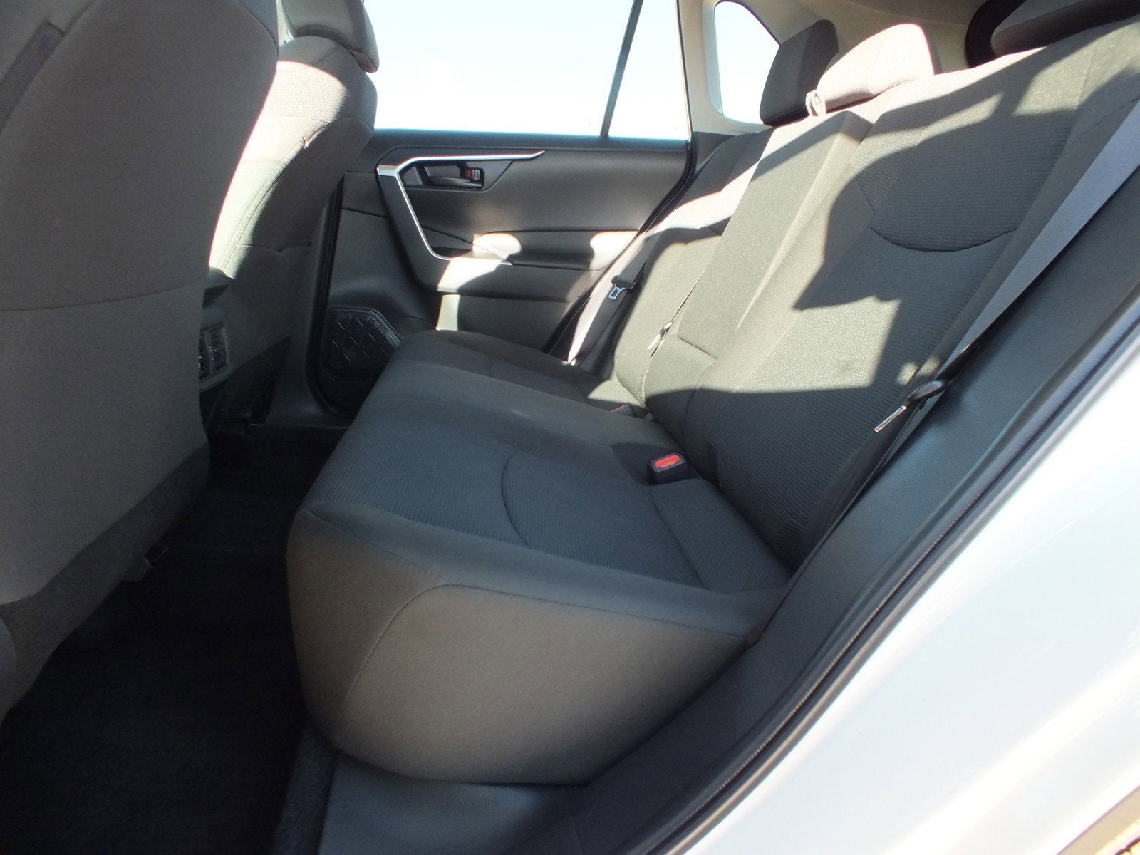 2025 Toyota RAV4 LE FWD *1 OWNER, CLEAN CARFAX!*