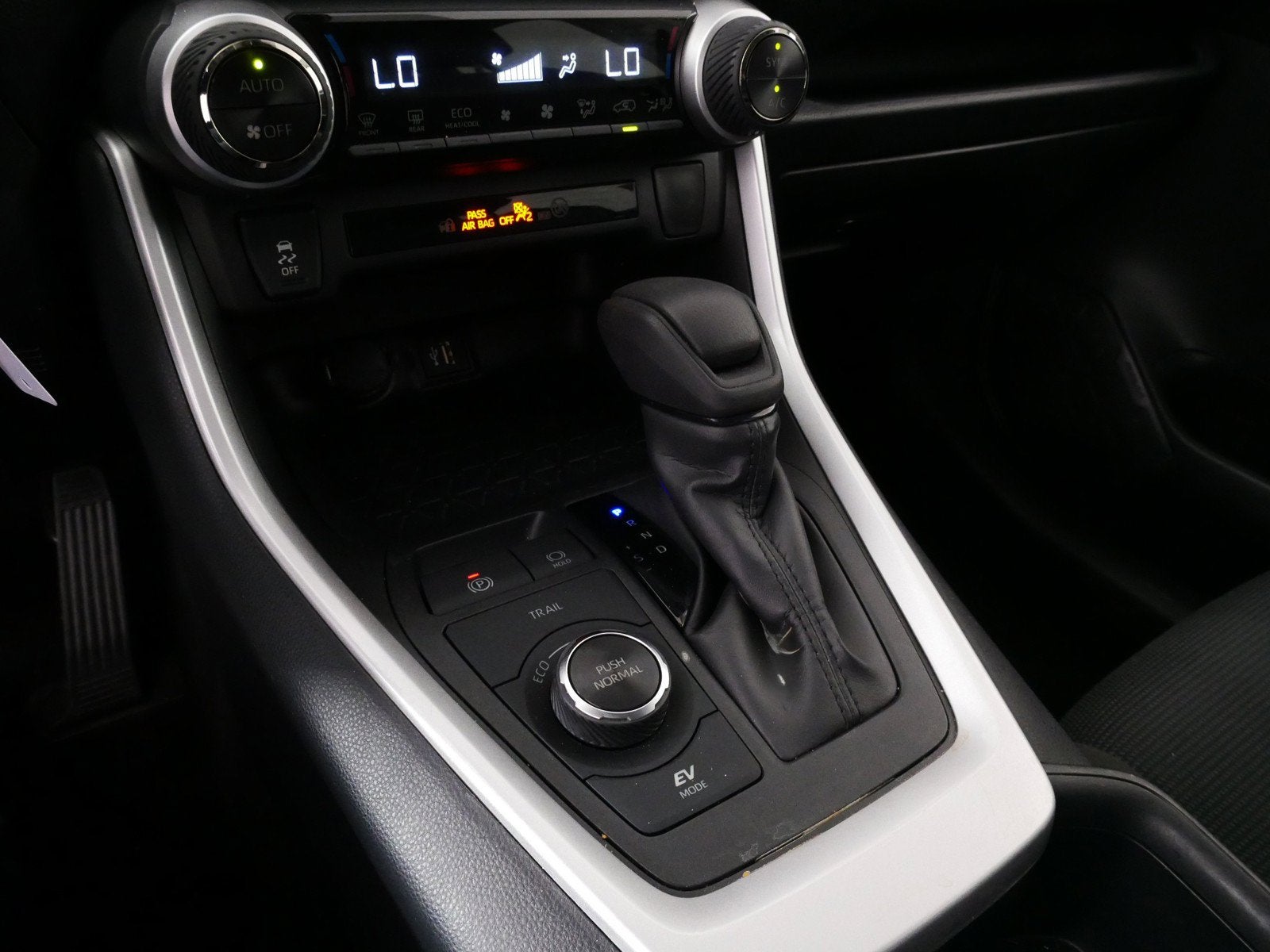 2025 Toyota RAV4 Hybrid LE AWD *1-OWNER*