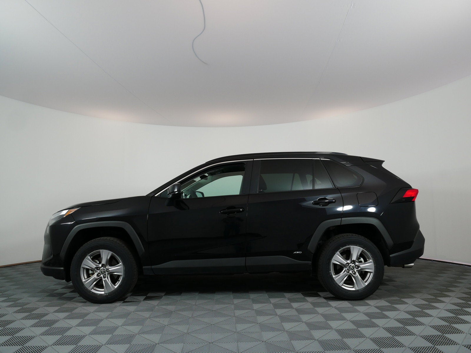 2025 Toyota RAV4 Hybrid LE AWD *1-OWNER*