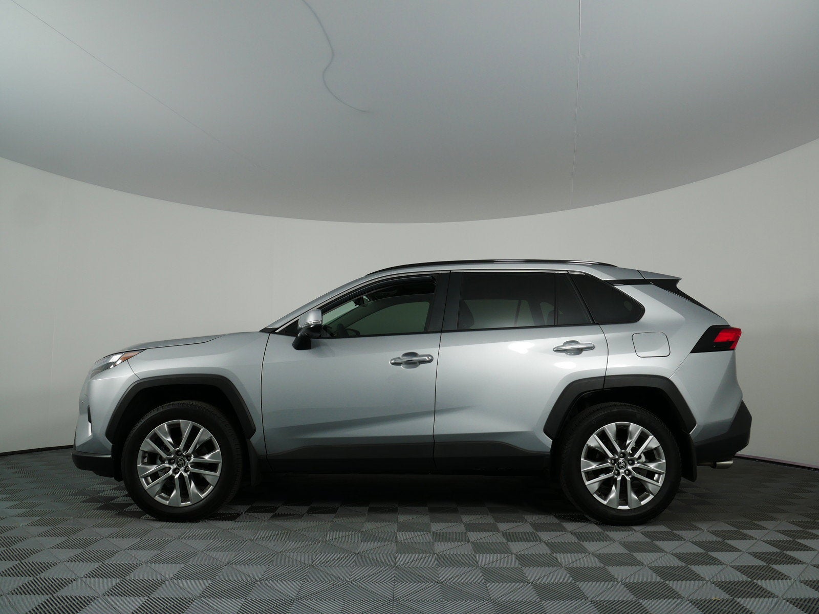 2025 Toyota RAV4 Limited AWD *1-OWNER*