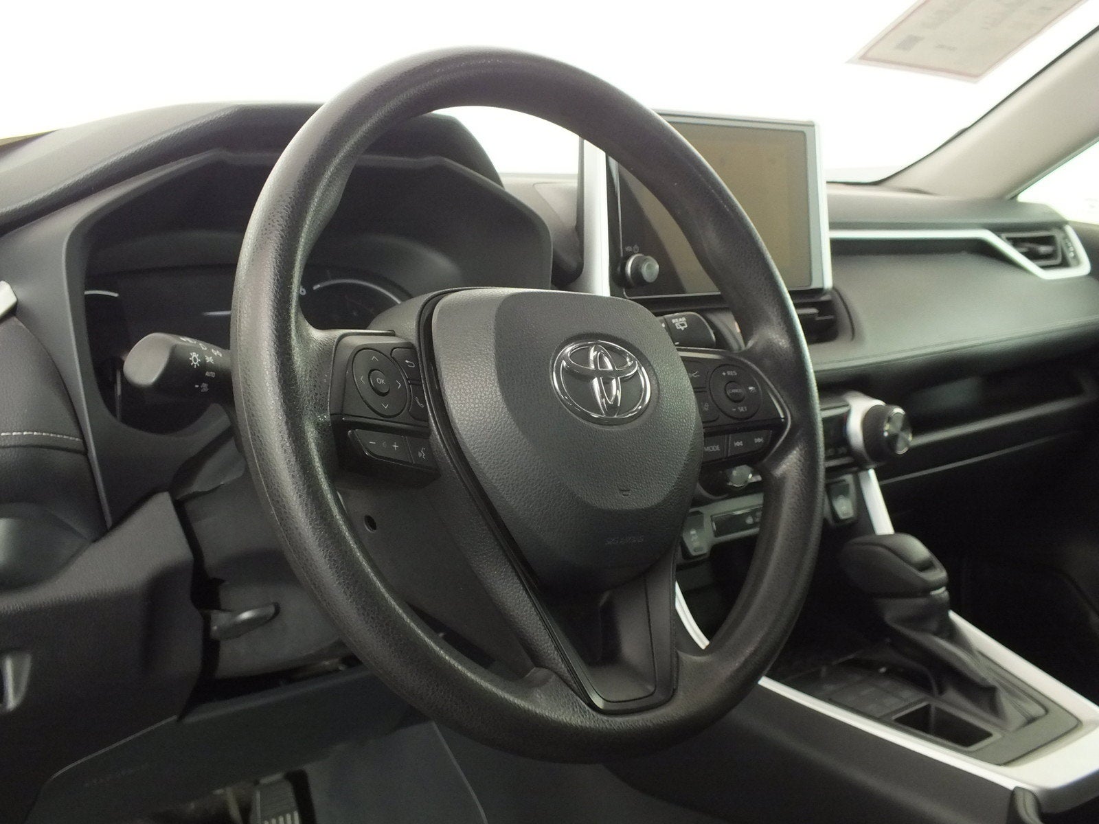 2025 Toyota RAV4 XLE AWD *1-OWNER*