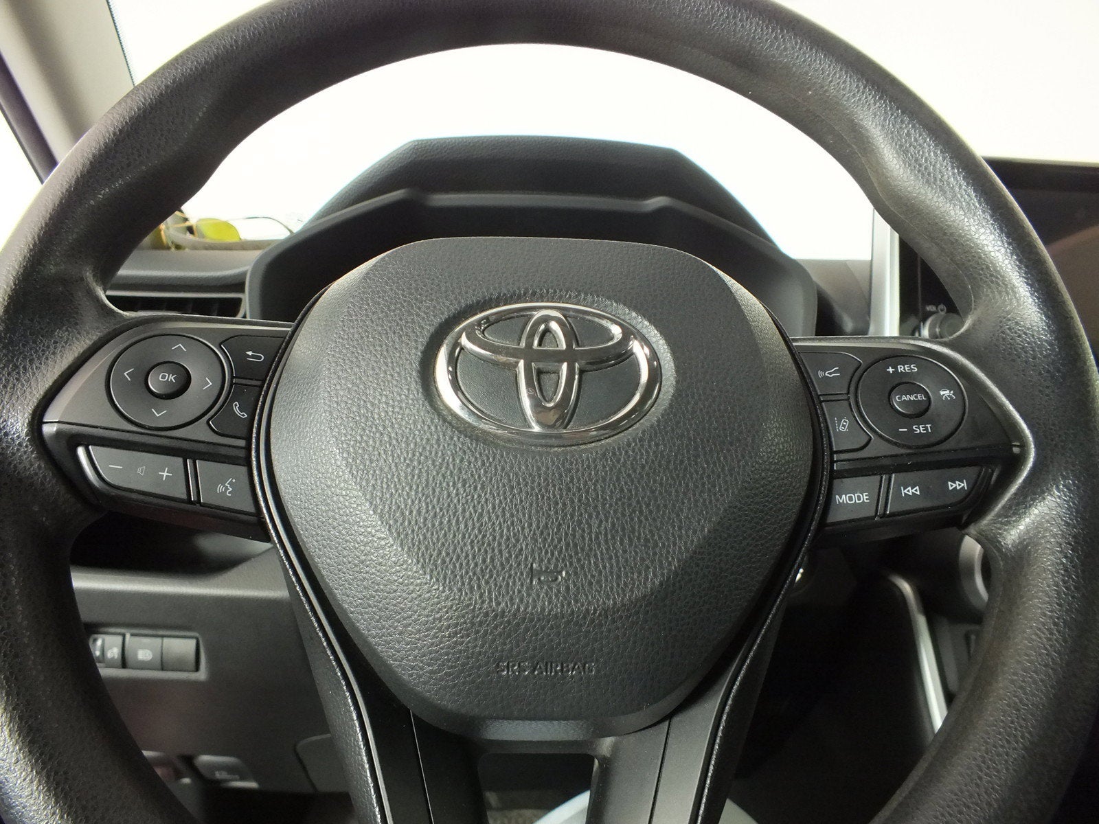 2025 Toyota RAV4 XLE AWD *1-OWNER*
