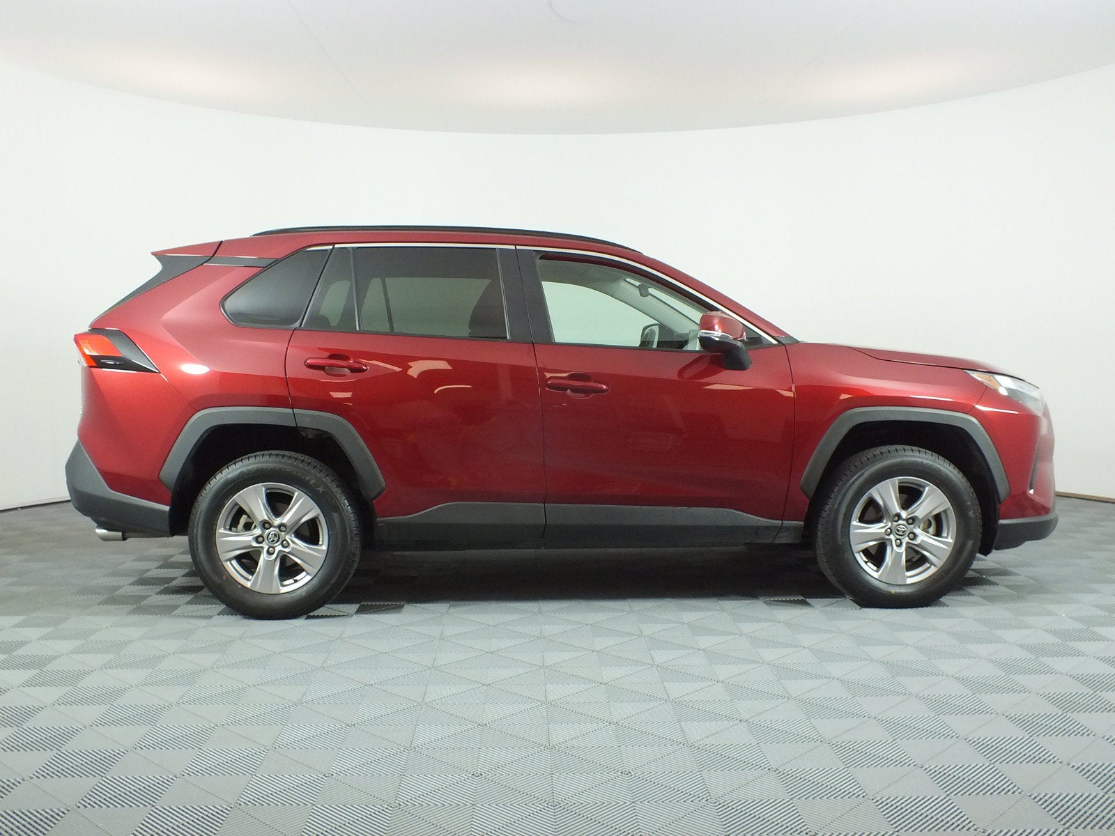 2025 Toyota RAV4 XLE AWD *1-OWNER*