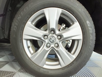 2024 Toyota RAV4 XLE AWD *1-OWNER*
