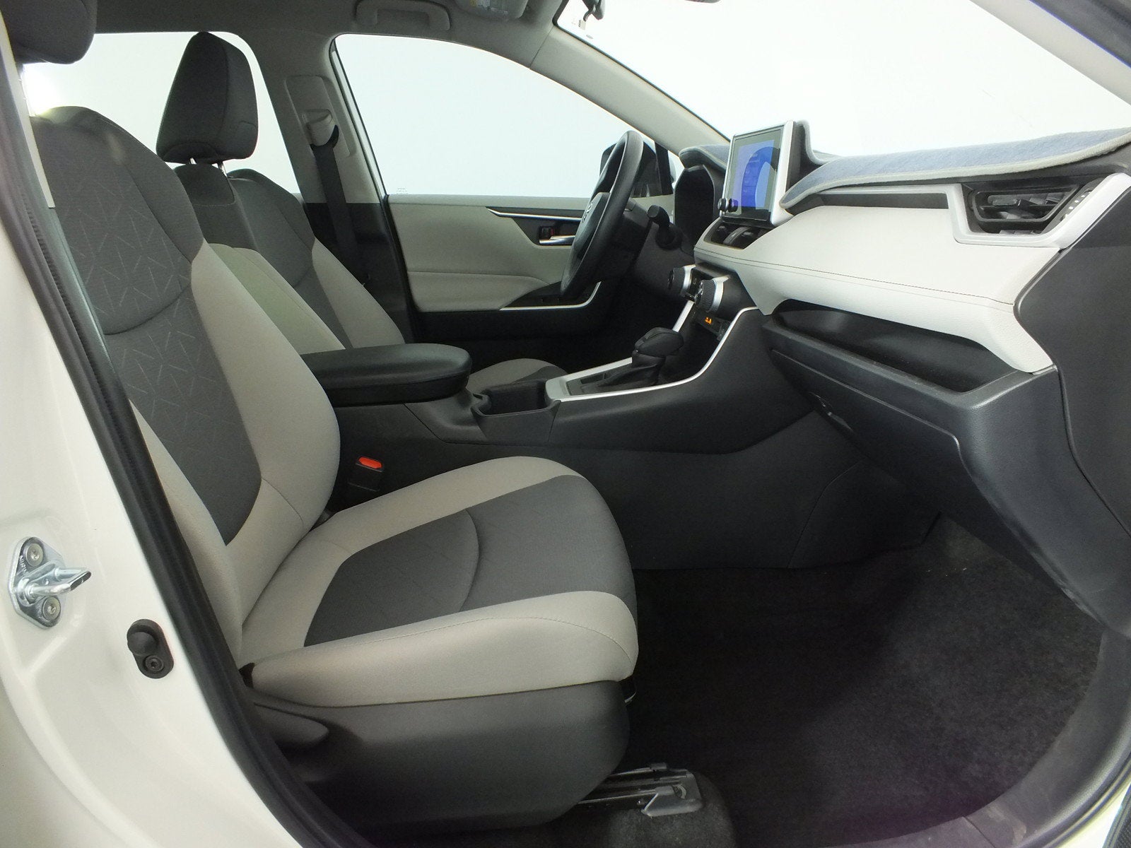 2024 Toyota RAV4 XLE AWD *1-OWNER*