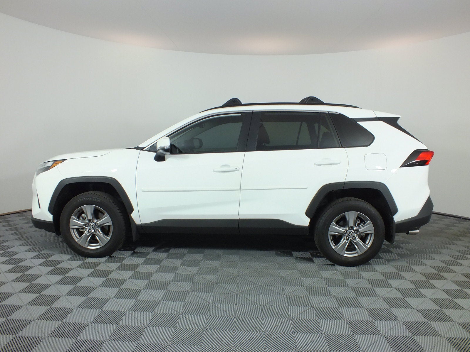 2024 Toyota RAV4 XLE AWD *1-OWNER*