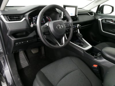 2025 Toyota RAV4 XLE AWD *CLEAN CARFAX*