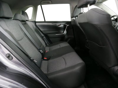 2025 Toyota RAV4 XLE AWD *CLEAN CARFAX*