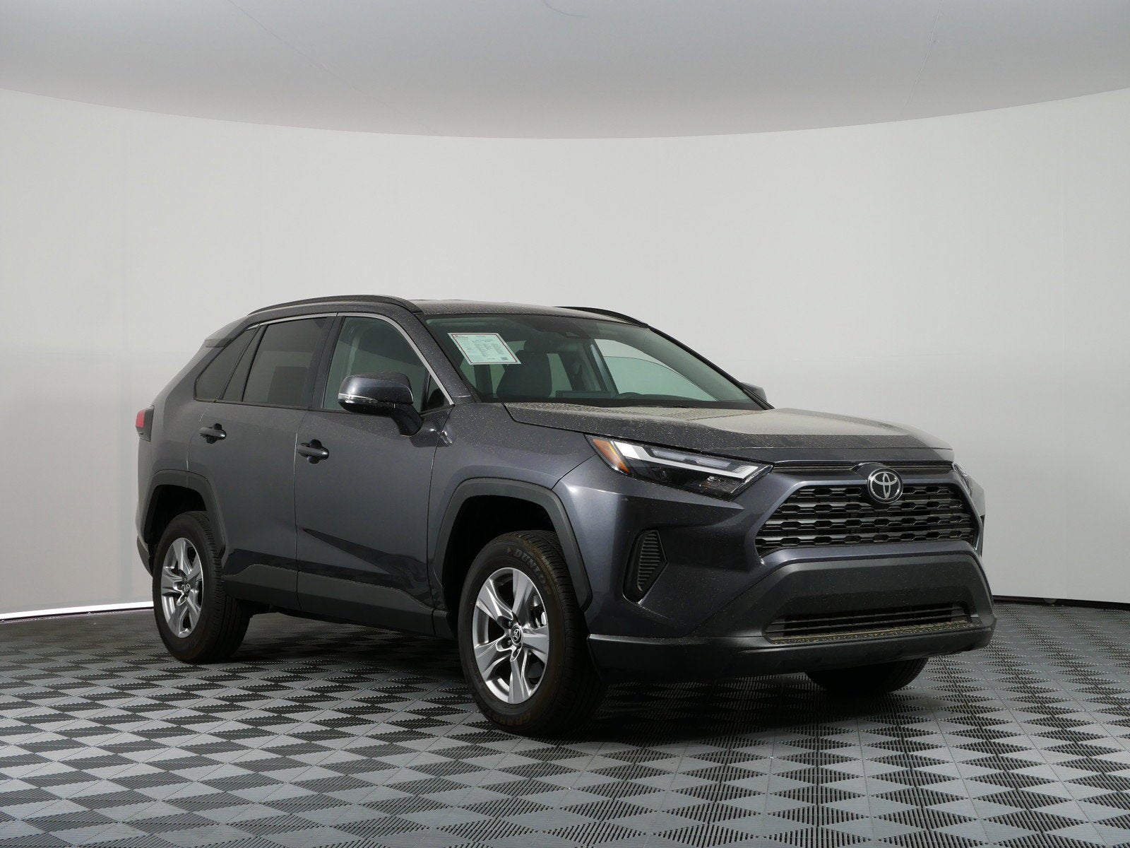 2025 Toyota RAV4 XLE AWD *CLEAN CARFAX*