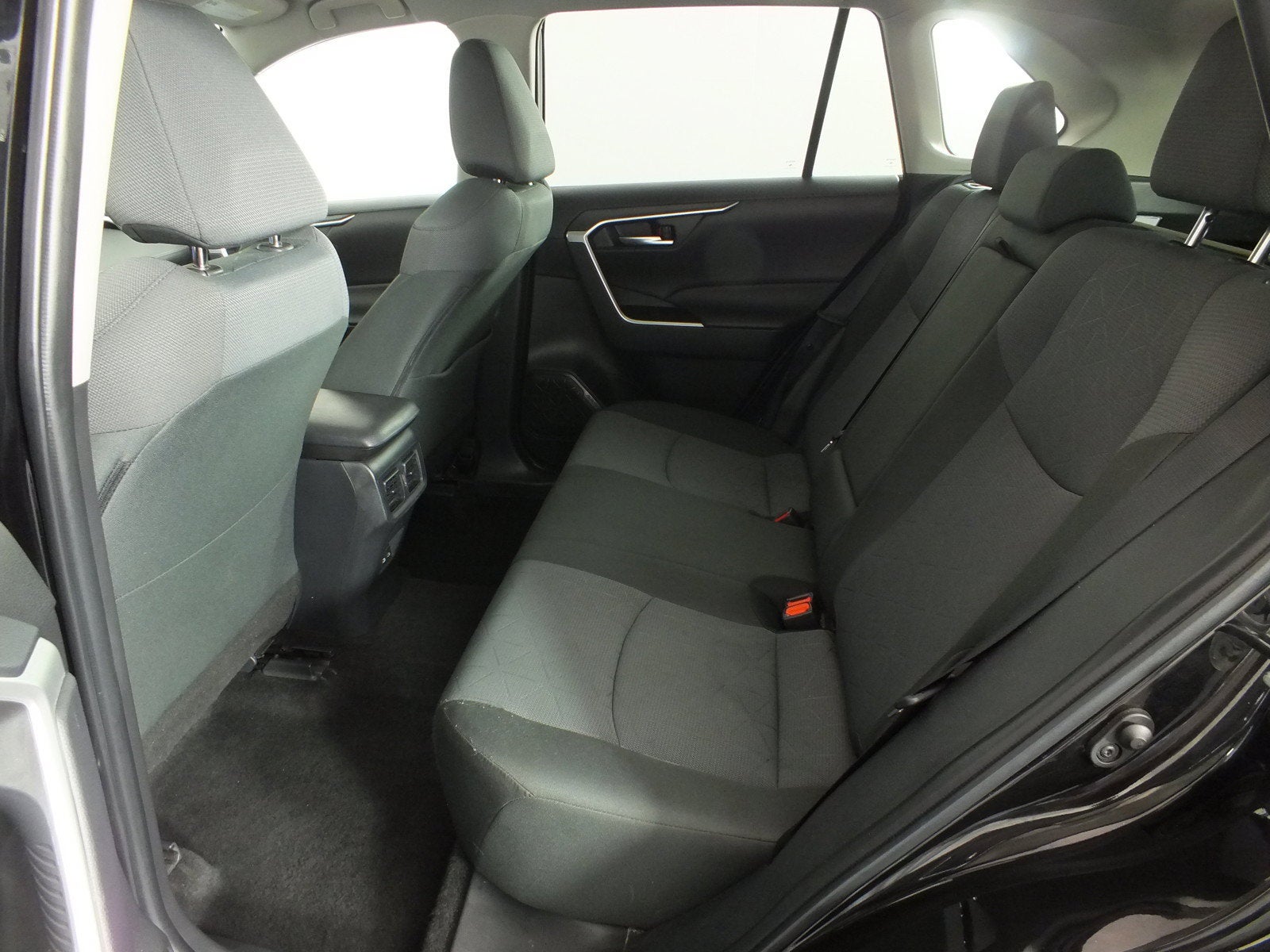 2025 Toyota RAV4 XLE AWD *1-OWNER!*