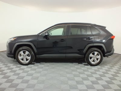 2025 Toyota RAV4 XLE AWD *1-OWNER!*