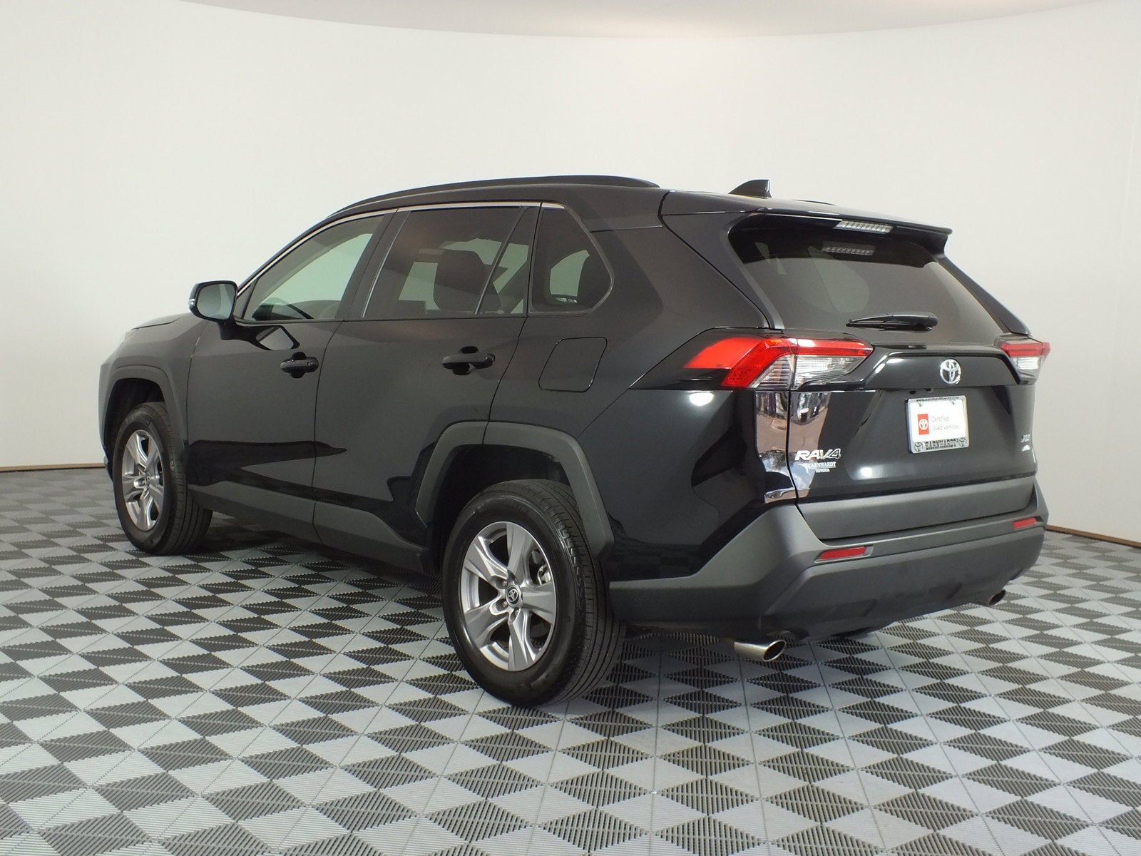 2025 Toyota RAV4 XLE AWD *1-OWNER!*