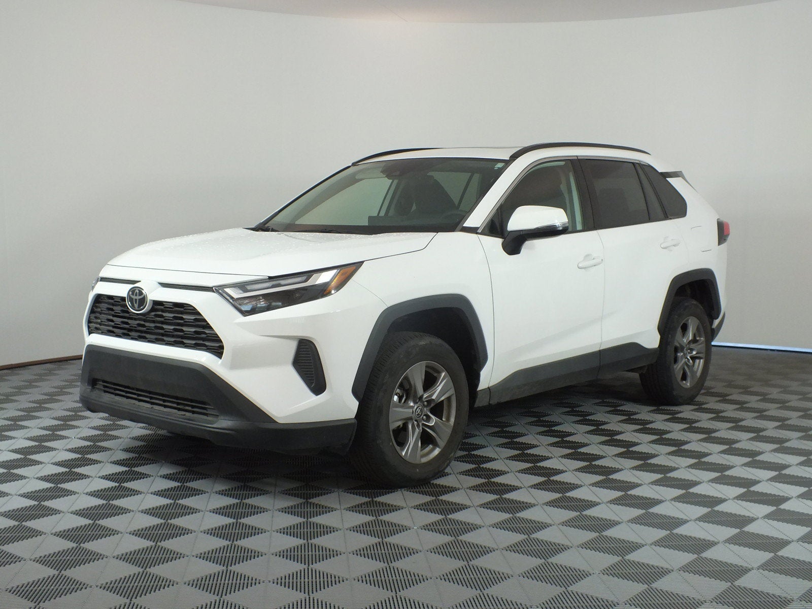 2024 Toyota RAV4 XLE AWD *1-OWNER*