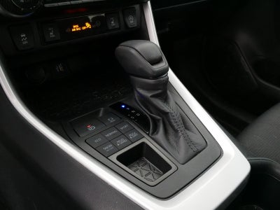 2025 Toyota RAV4 XLE AWD *1-OWNER, CLEAN CARFAX!*