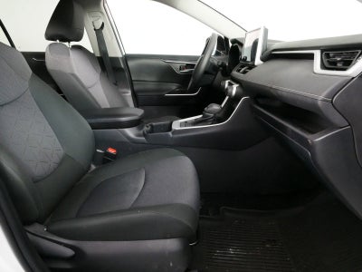 2025 Toyota RAV4 XLE AWD *1-OWNER, CLEAN CARFAX!*