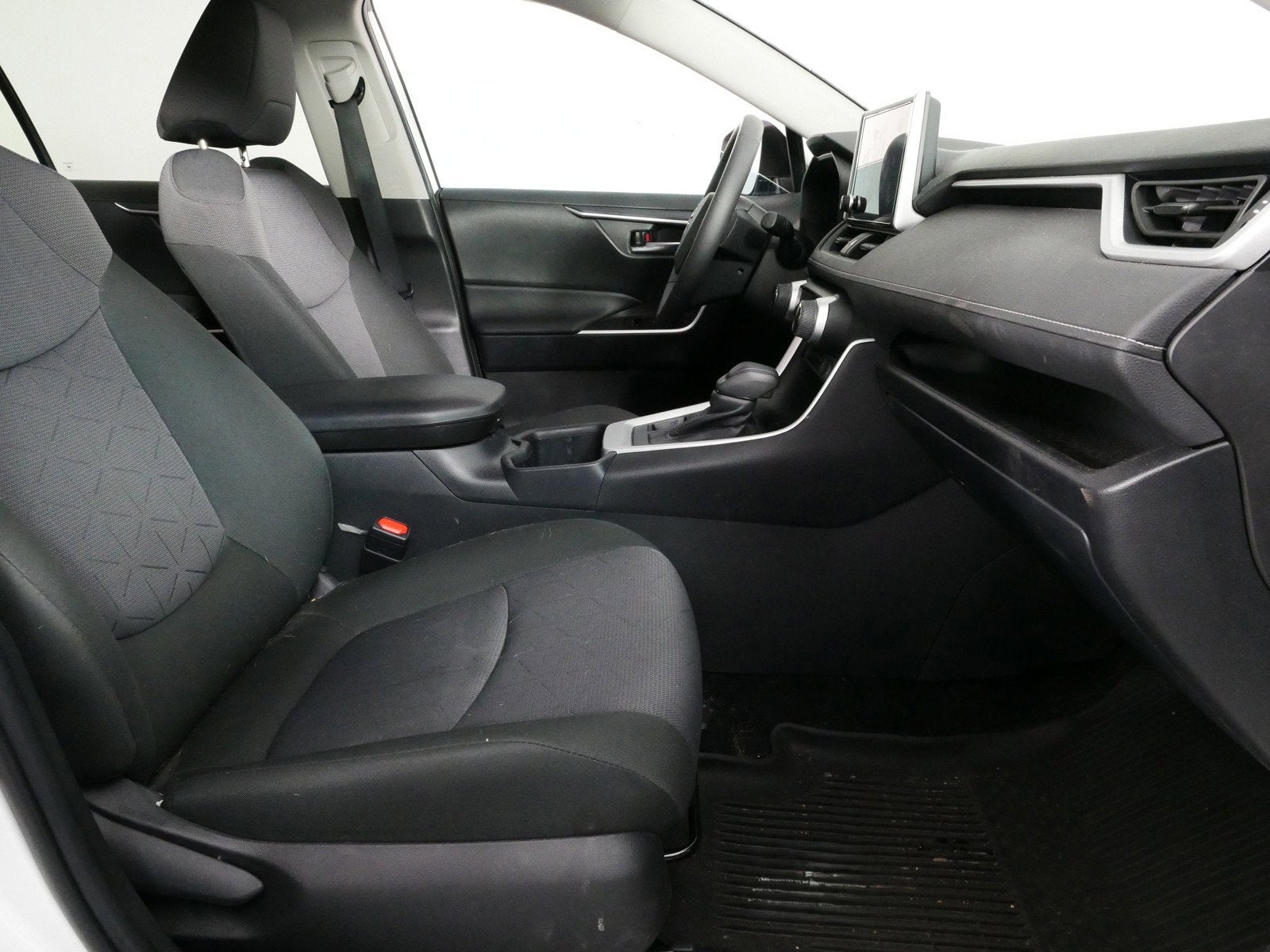 2025 Toyota RAV4 XLE AWD *1-OWNER, CLEAN CARFAX!*