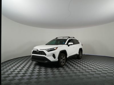 2025 Toyota RAV4 XLE AWD *1-OWNER, CLEAN CARFAX!*