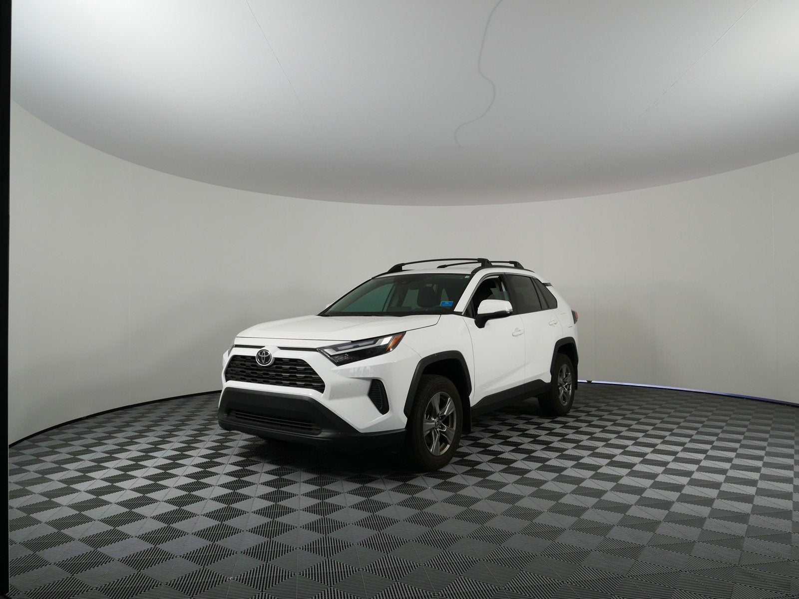 2025 Toyota RAV4 XLE AWD *1-OWNER, CLEAN CARFAX!*