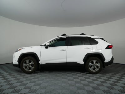 2025 Toyota RAV4 XLE AWD *1-OWNER, CLEAN CARFAX!*