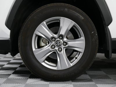 2024 Toyota RAV4 Hybrid XLE AWD *CLEAN CARFAX!*
