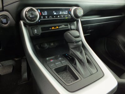 2025 Toyota RAV4 XLE *1-OWNER*