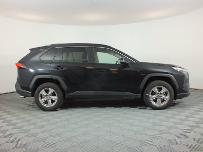 2025 Toyota RAV4 XLE *1-OWNER*