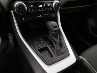 2023 Toyota RAV4 XLE *1-OWNER*