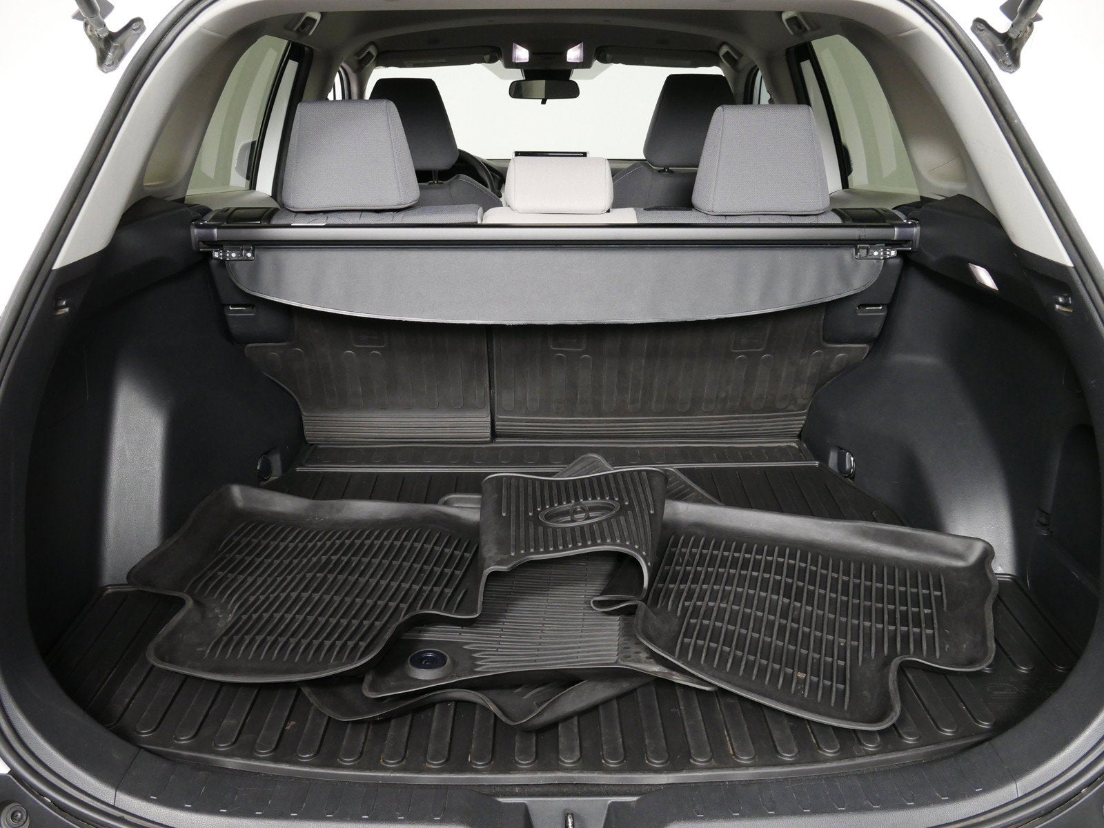 2023 Toyota RAV4 XLE *1-OWNER*