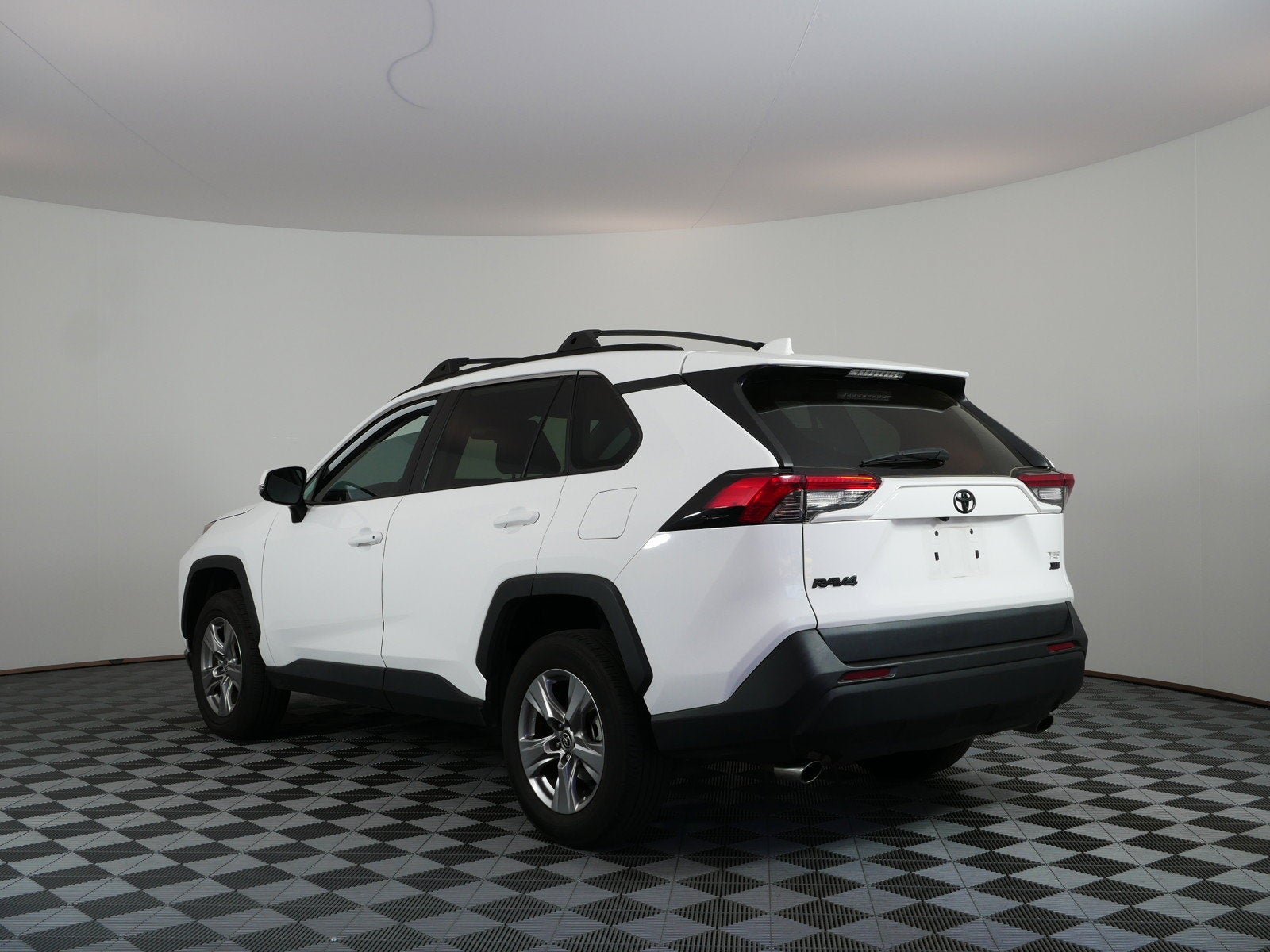2023 Toyota RAV4 XLE *1-OWNER*