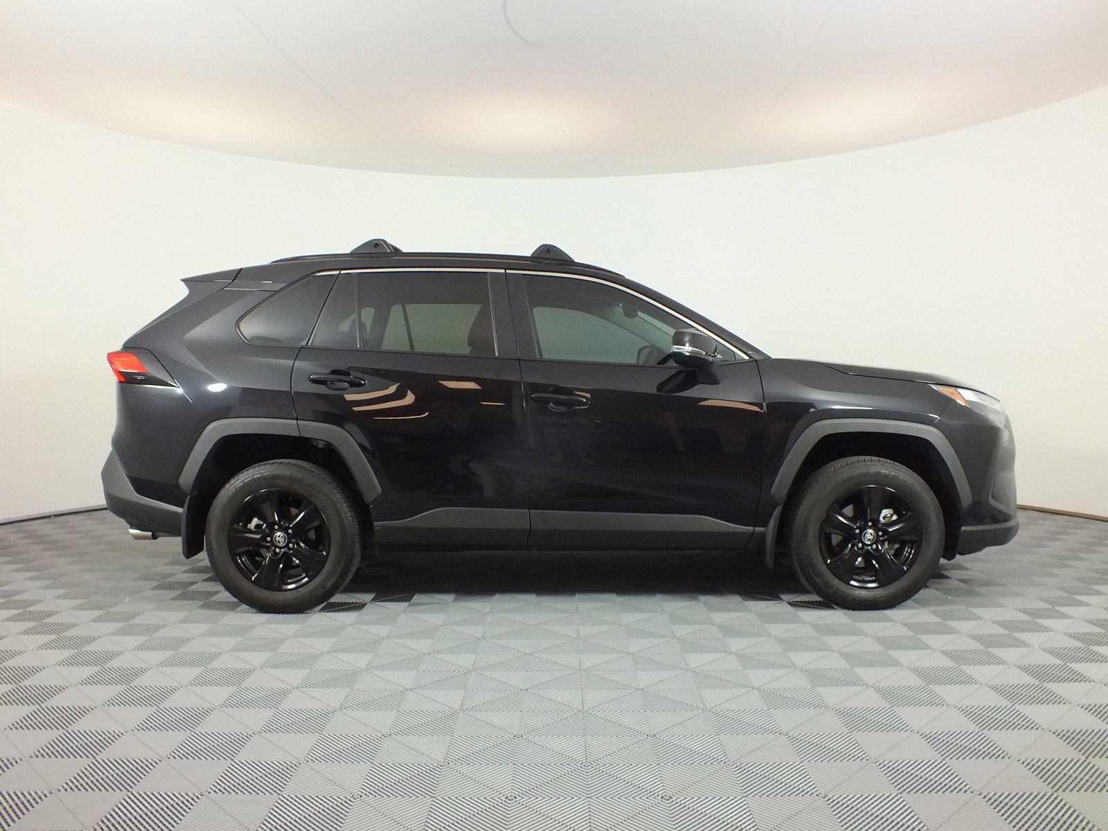 2024 Toyota RAV4 XLE *1-OWNER*