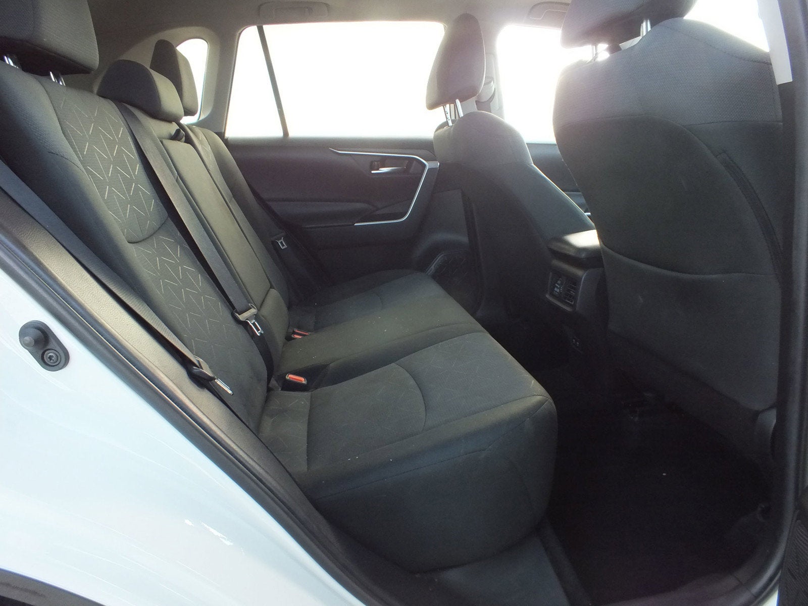 2021 Toyota RAV4 XLE *RELIABLE DAILY DRIVER*