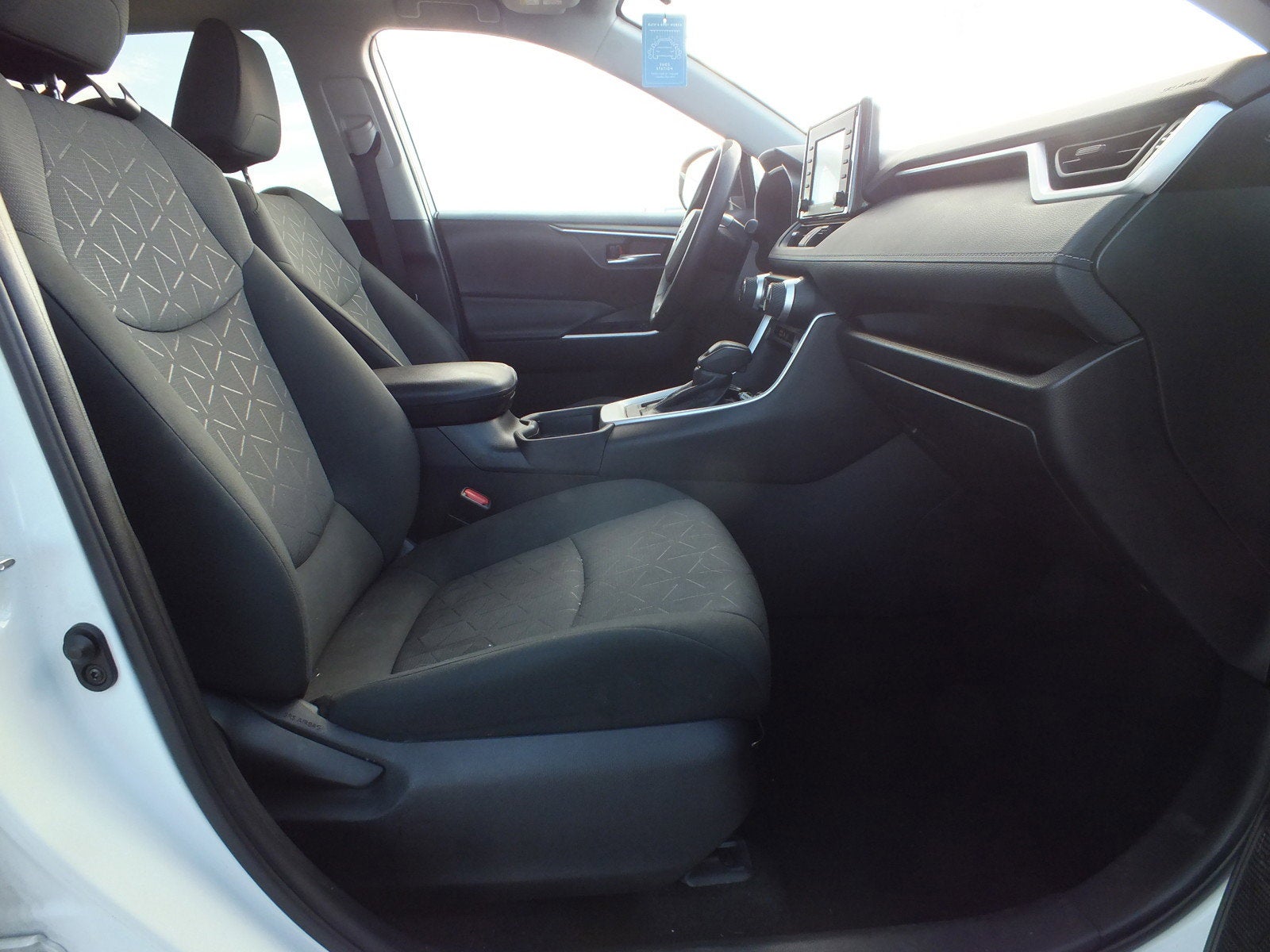 2021 Toyota RAV4 XLE *RELIABLE DAILY DRIVER*