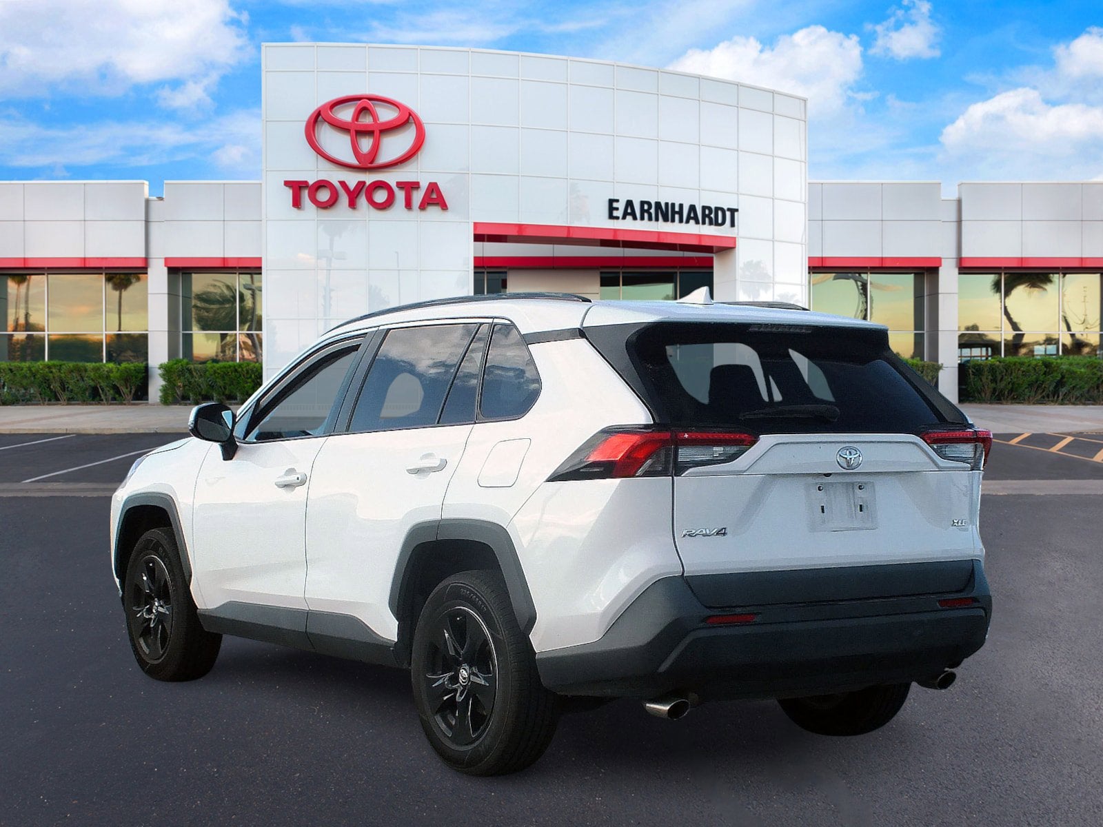 2021 Toyota RAV4 XLE *RELIABLE DAILY DRIVER*