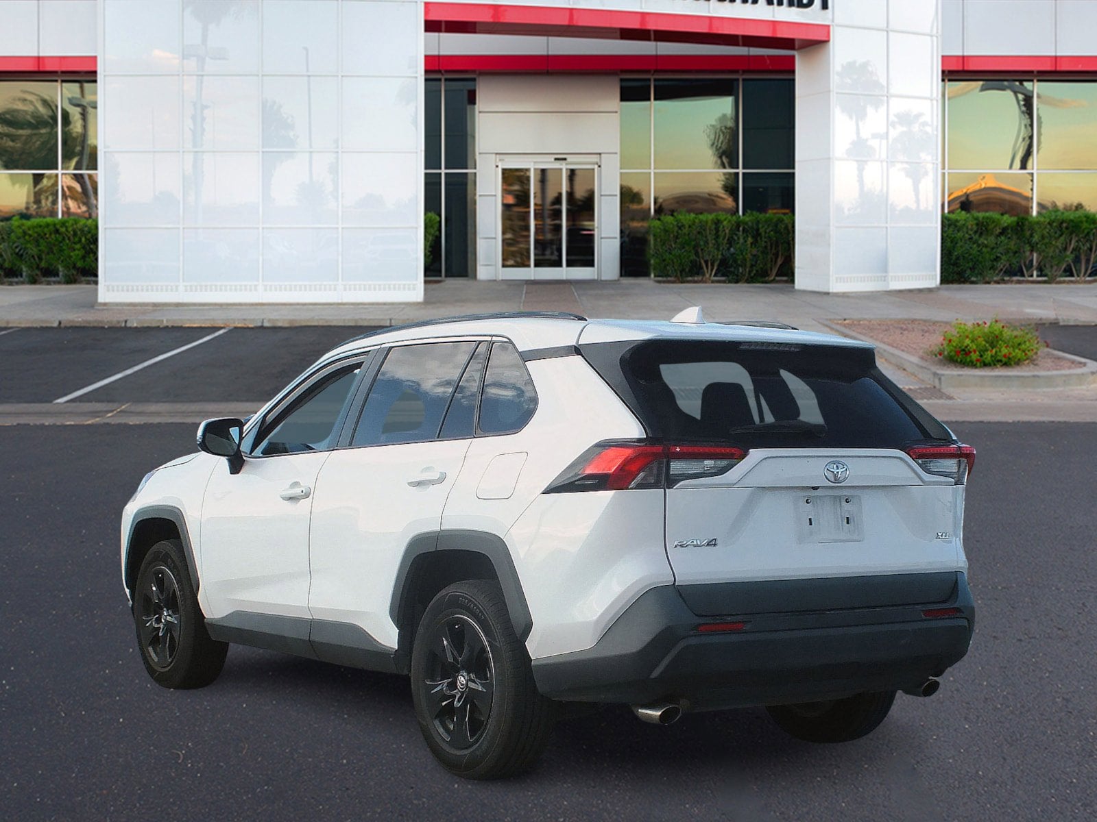 2021 Toyota RAV4 XLE *RELIABLE DAILY DRIVER*