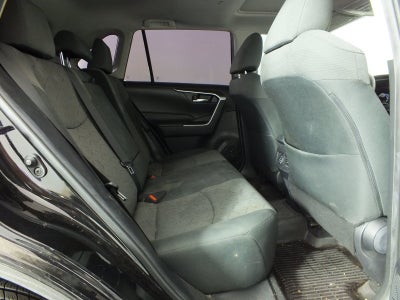 2021 Toyota RAV4 XLE *CLEAN CARFAX*