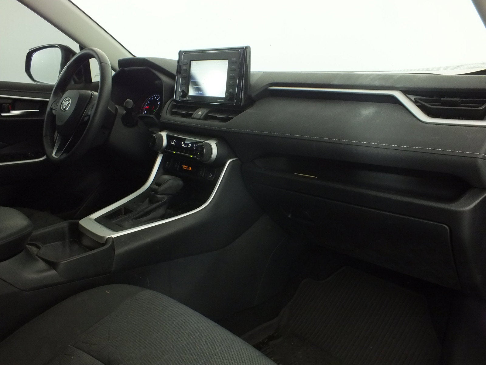 2021 Toyota RAV4 XLE *CLEAN CARFAX*