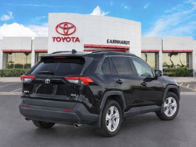 2021 Toyota RAV4 XLE *CLEAN CARFAX*