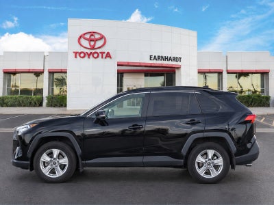 2021 Toyota RAV4 XLE *CLEAN CARFAX*