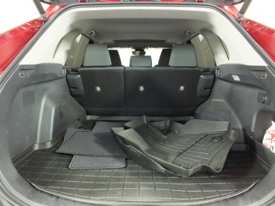 2021 Toyota RAV4 XLE *CLEAN CARFAX*