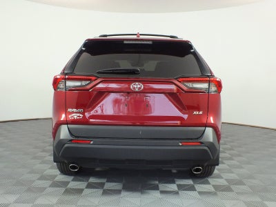 2021 Toyota RAV4 XLE *CLEAN CARFAX*