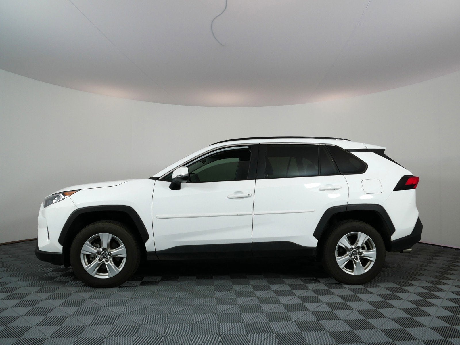 2020 Toyota RAV4 XLE *1-OWNER*