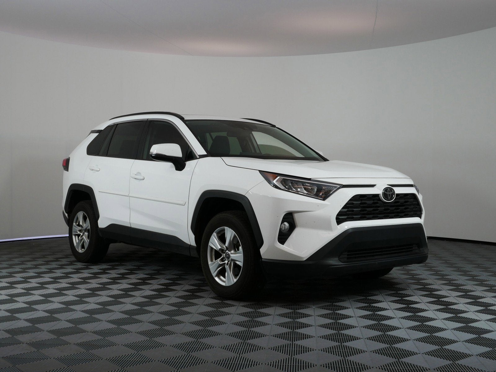 2020 Toyota RAV4 XLE *1-OWNER*