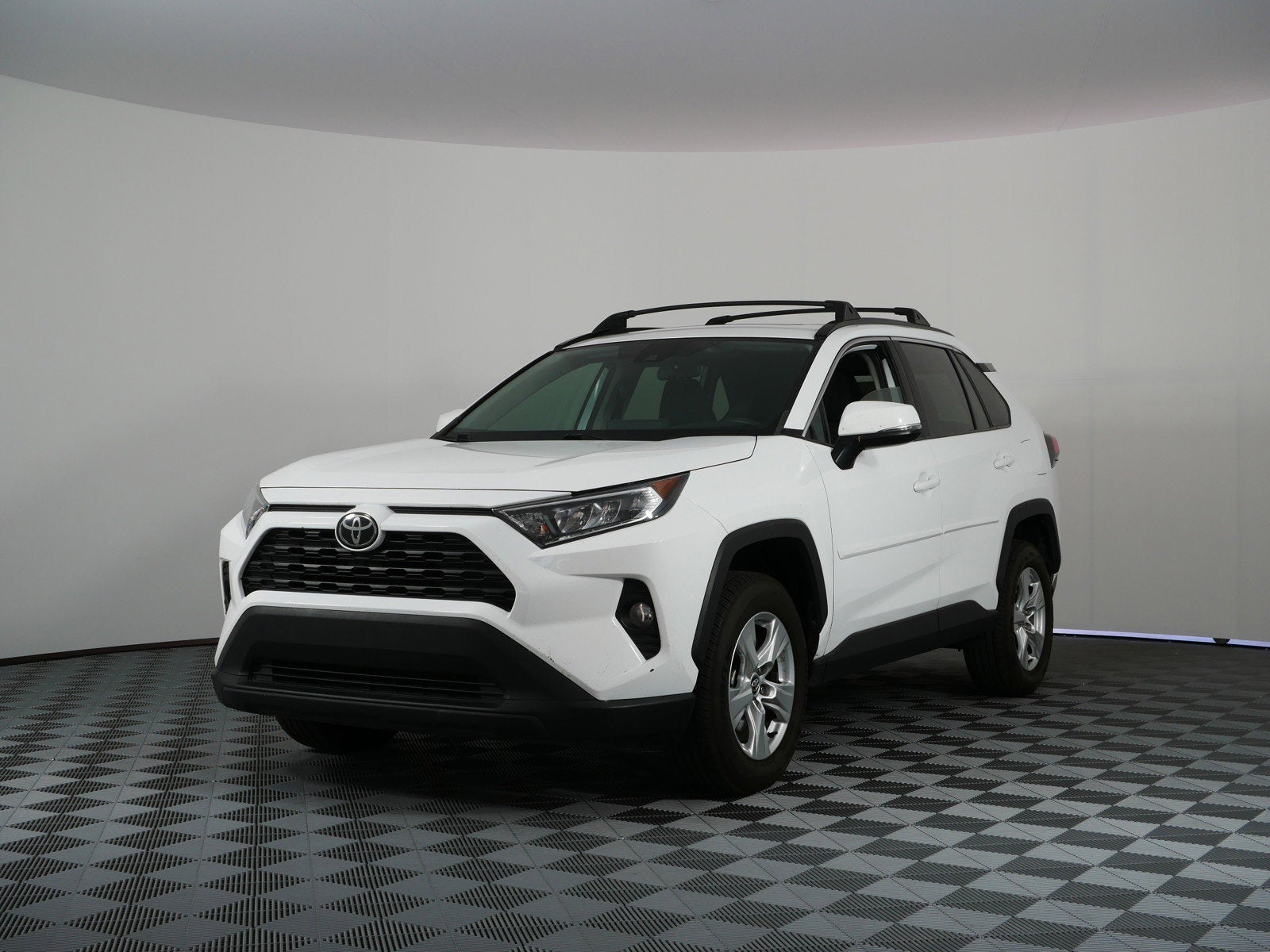 2020 Toyota RAV4 XLE FWD *1 OWNER!*
